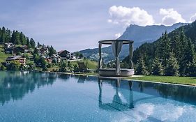 Hotel Cristallo - Wellness Mountain Living